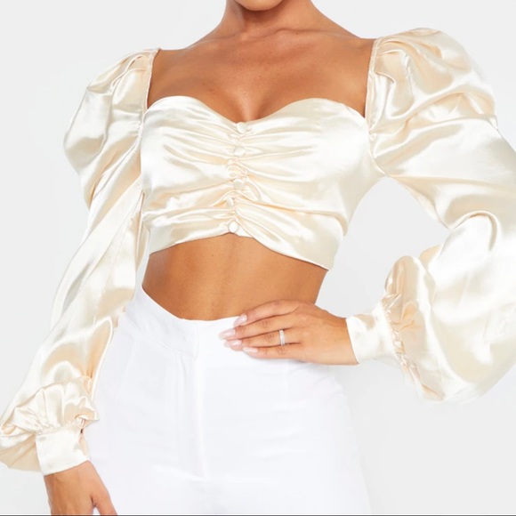 Pretty Little Thing Satin Square Neck Crop Top - Picture 2 of 5
